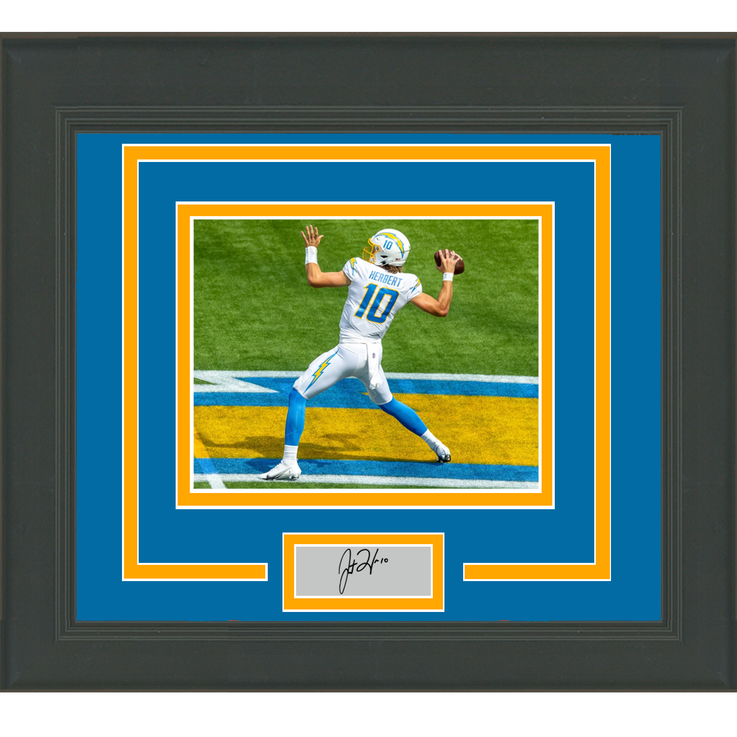 Framed Justin Herbert Facsimile Laser Engraved Signature Auto Los Angeles Charger 11x14 Football Photo