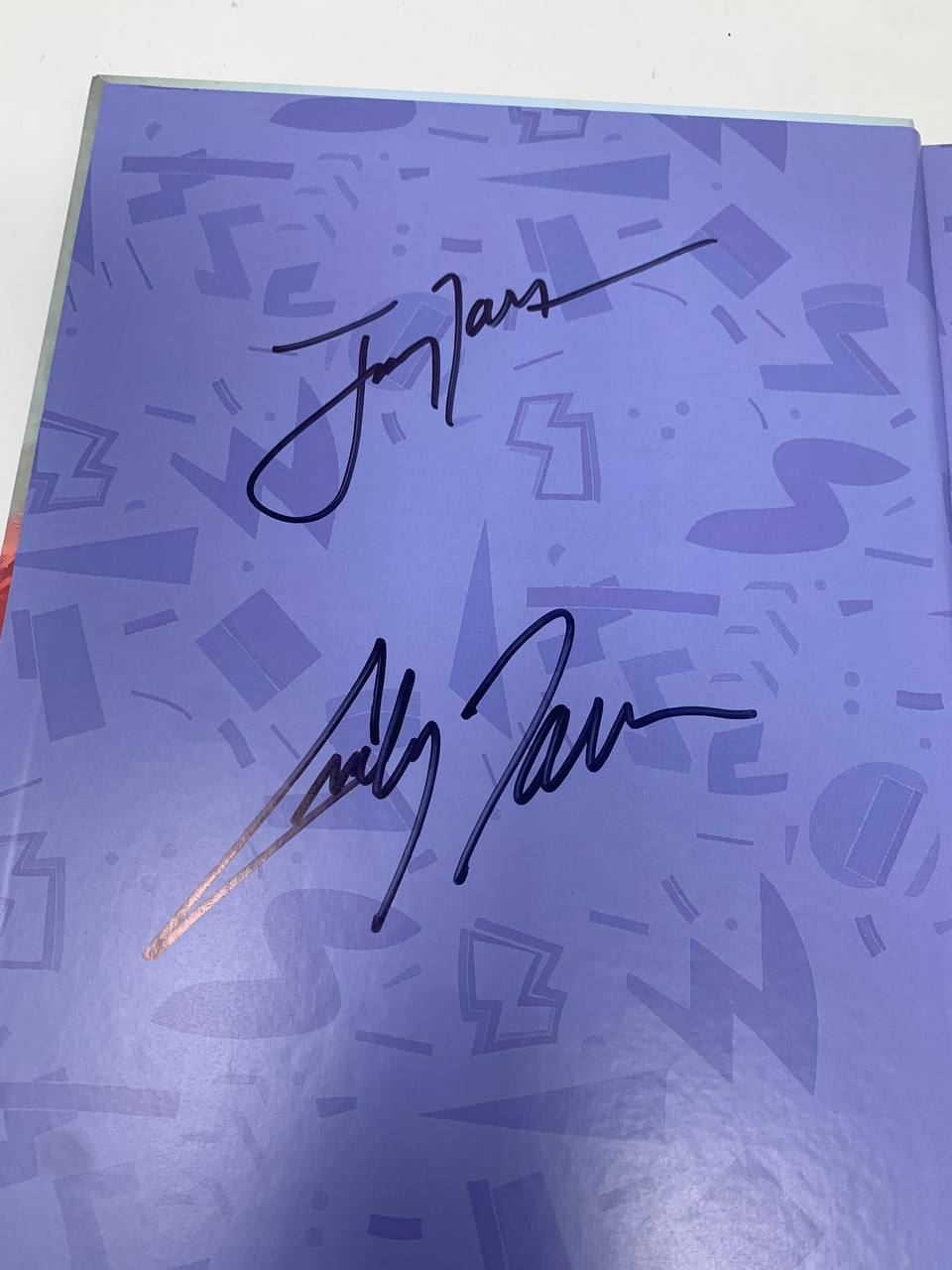 Lawrence Brothers Detective Agency Dlx Trapper Keeper Print Hc SIGNED 3x Joey Lawrence Matthew Andrew (10/07/2026) Z2