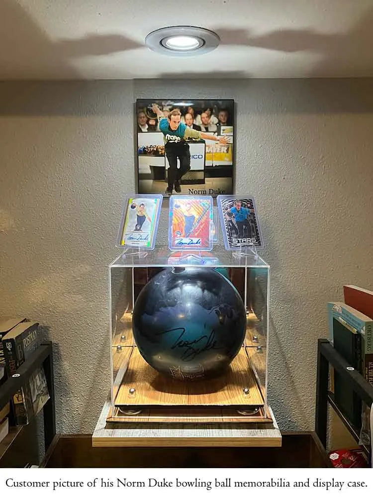 Acrylic Bowling Ball Display Case (A028/B33)