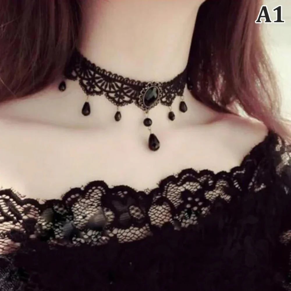 Gothic Vintage Chocker Necklace