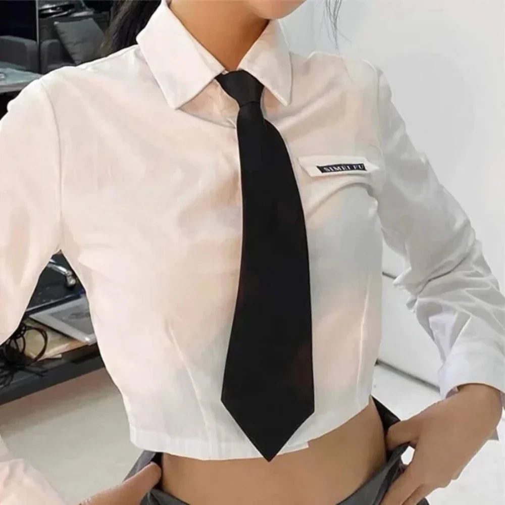 Womens Slip-On Style Tie