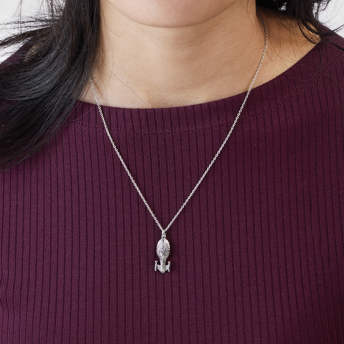 Star Trek X RockLove USS VOYAGER Starship Necklace