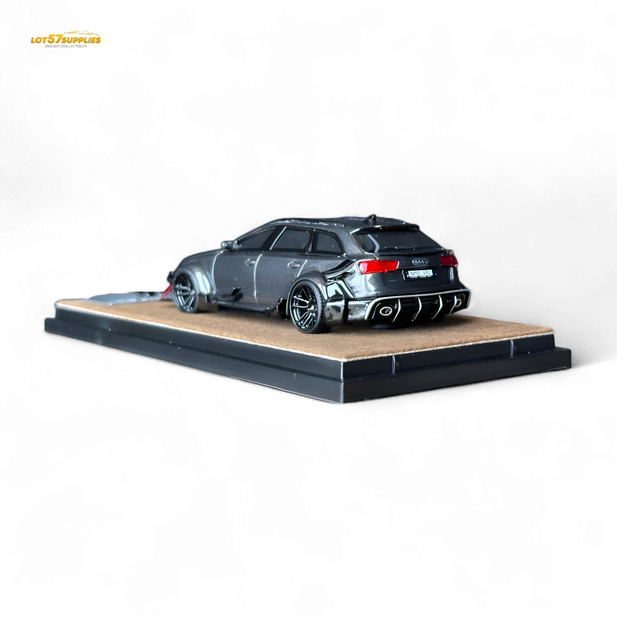 Qidian Model Audi RS6 Avant (C7) Crock Station wagon DTM Wide-Body Modified  - Gungrey 1/64