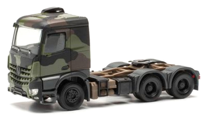 Herpa 747028 1/87 Scale German Armed Forces - Mercedes-Benz Arocs 6X4 Tractor