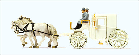 Preiser 30495 HO Scale Closed Wedding Coach