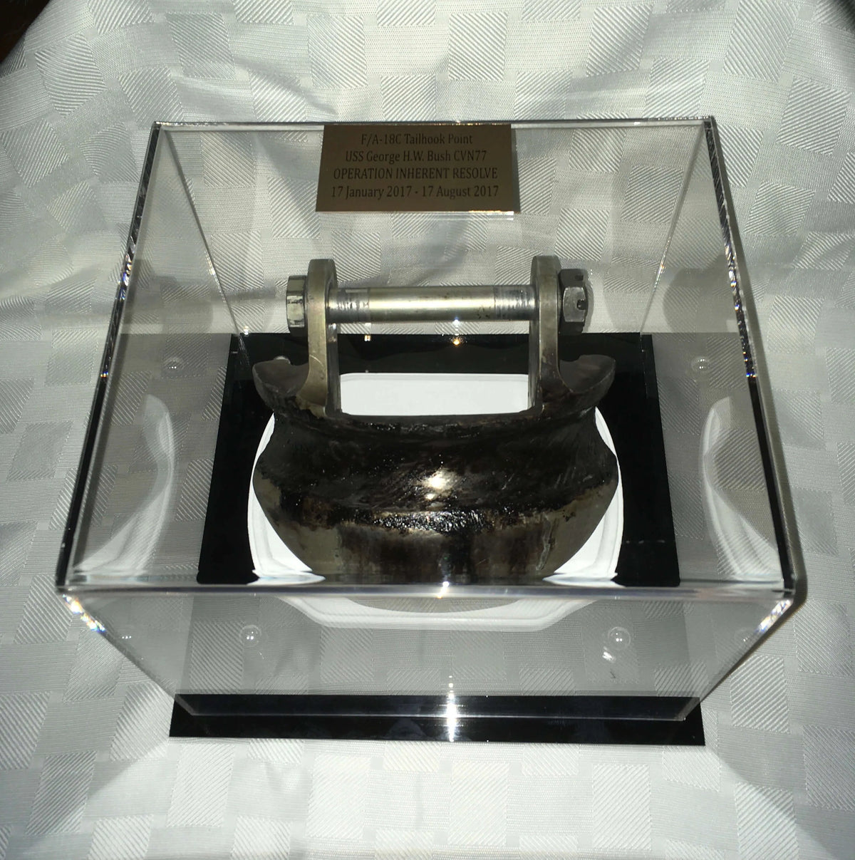 Acrylic Baseball Cap Display Case - Clear (A006/V21)