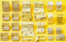 Preiser 17110 HO Scale Lattice Box, Pallets & Crates -- pkg(38)