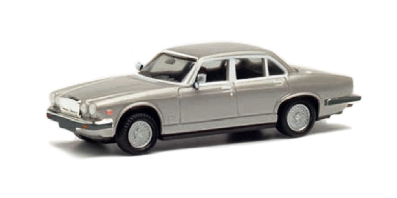 Herpa 430814 1/87 Scale Jaguar Xj6
