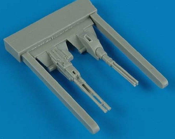 Quickboost 72316 1/72 Mi24 Hind Guns for ZVE (2)