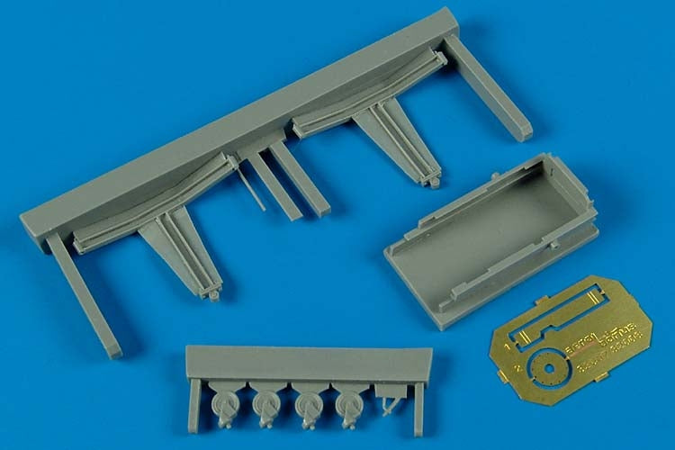 Aerobonus 320007 1/32 Adjustable Device for Aces II Seat Maintenance w/Photo-Etc