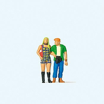 Preiser 28186 HO Scale Walking Couple