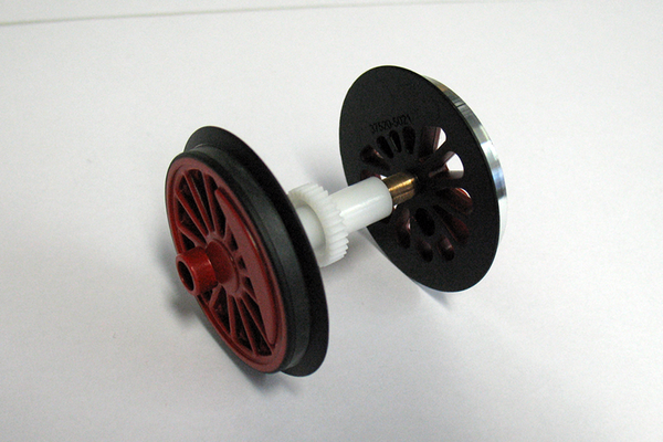 PIKO 36179 G Scale BB Traction Wheelset, BR194, Red