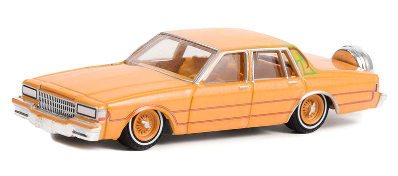 Greenlight 63030-F 1/64 Scale 1990 Chevrolet Caprice Classic