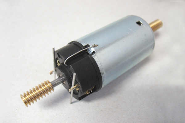 PIKO 36001 G Scale Motor for 6 Wheel Gearbox