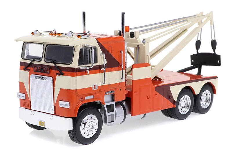 Greenlight 86631 1/43 Scale 1984 Freightliner Fla 9664 Tow Truck