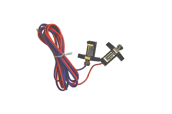 PIKO 35270 G Scale Power Clamp w/Wires 1 Pair