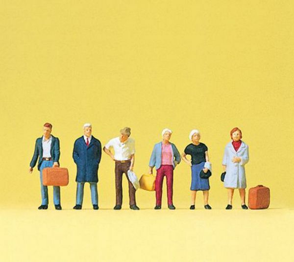 Preiser 79187 N Scale Pedestrians -- Standing Travellers