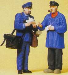 Preiser 45093 G Scale Pedestrians 1/24 Scale - Letter Carrier & Letter Recipient