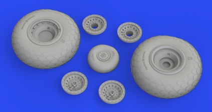 Eduard 648644 1/48 Aircraft- B17 Wheels Oval Tread for HKM (Mask & Resin)(D)