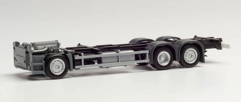 Herpa 85298 1/87 Scale Mercedes Straight Truck Chassis