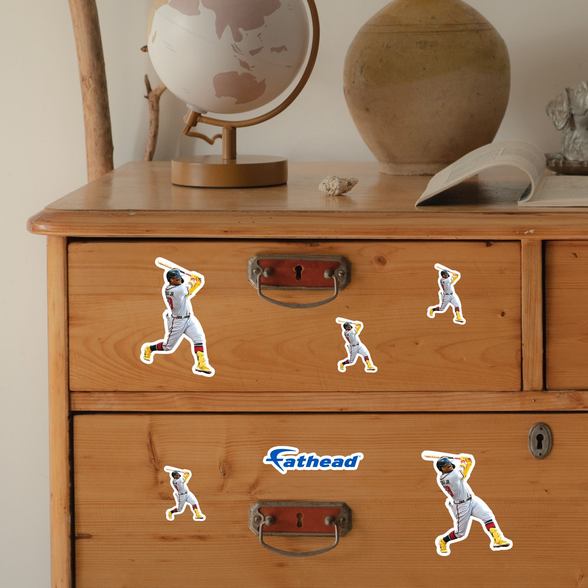 Ronald Acuña Jr. - 5 Player Minis (Mixed Sizes) - Official MLB - Atlanta Braves - Reusable Vinyl Decals