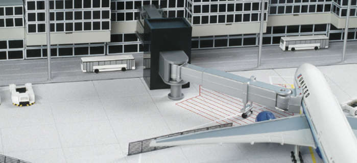 Herpa Wings HE520416 Passenger Gate Tower 1/500