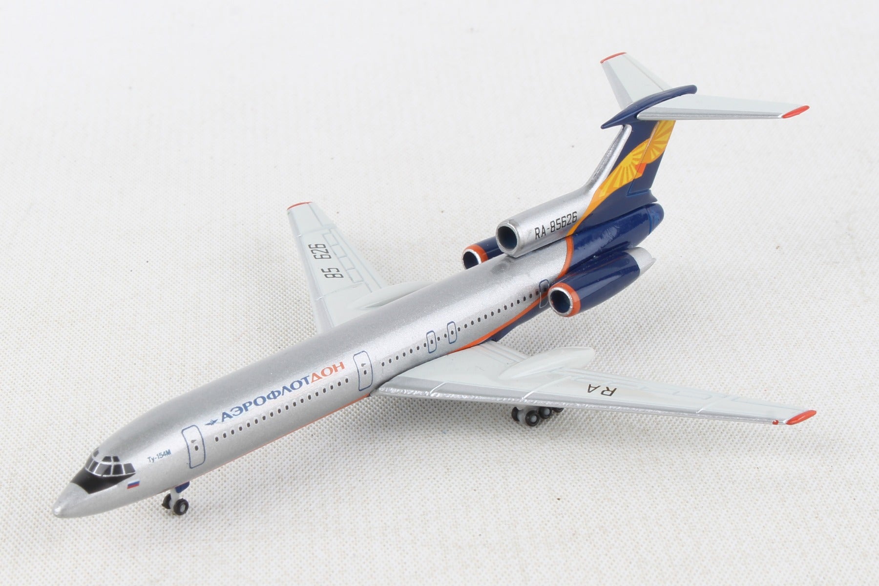 Herpa Wings HE528696 Aeroflot Don Tu154M 1/500