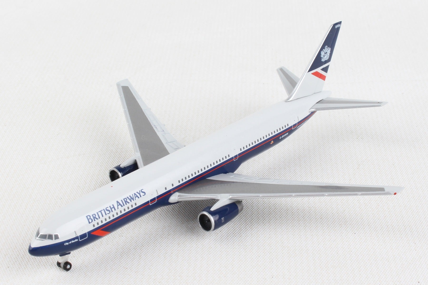 Herpa Wings HE529822 British Airways 767-300 1/500 Landor Reg#G-Bnwn