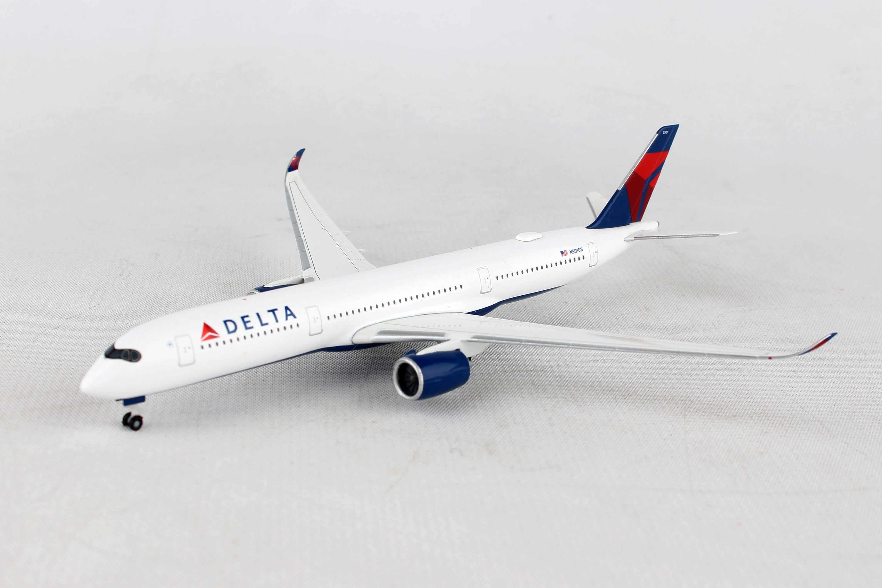 Herpa Wings HE530859 Delta A350 Xwb 1/500