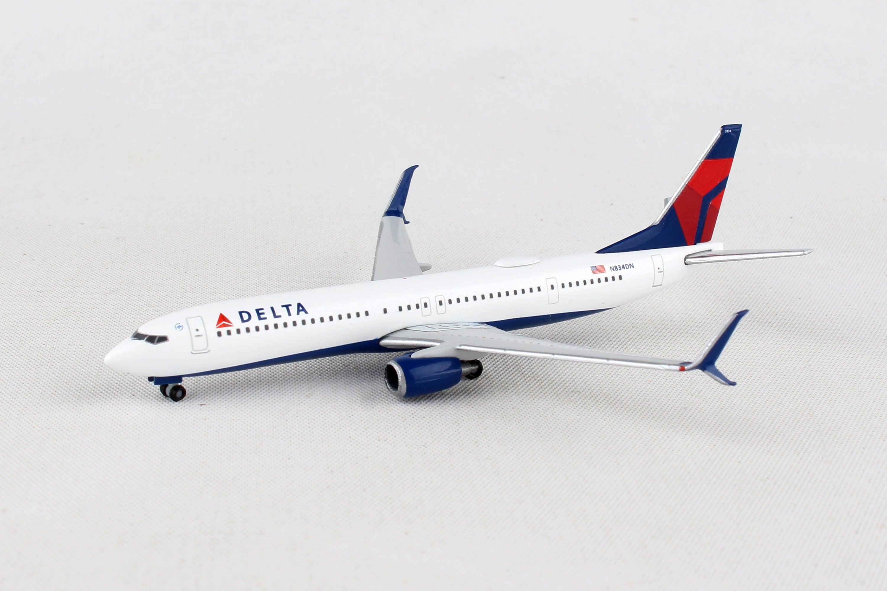Herpa Wings HE531382 Delta 737-900Er 1/500