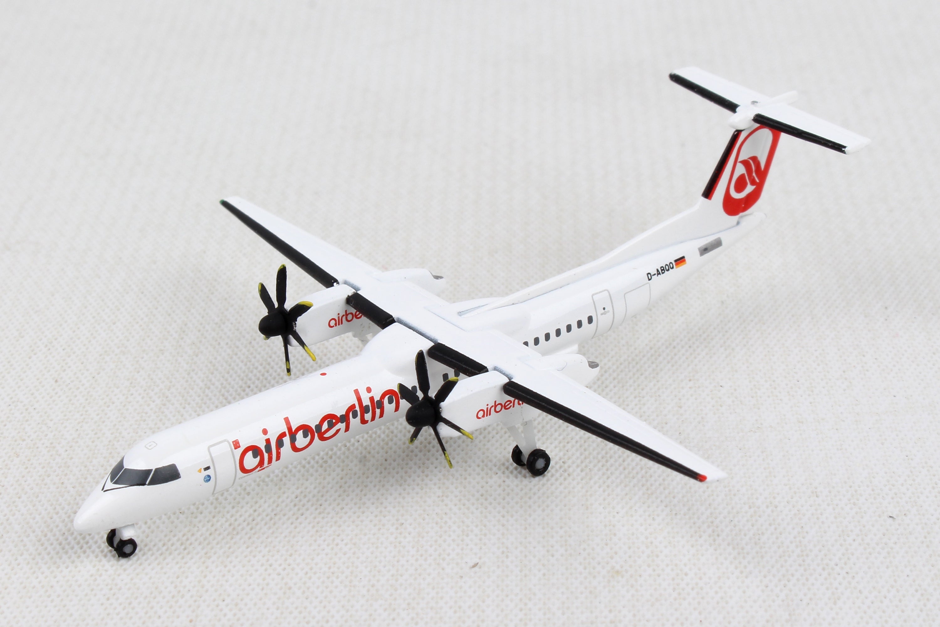 Herpa Wings HE531689 Airberlin Q400 1/500