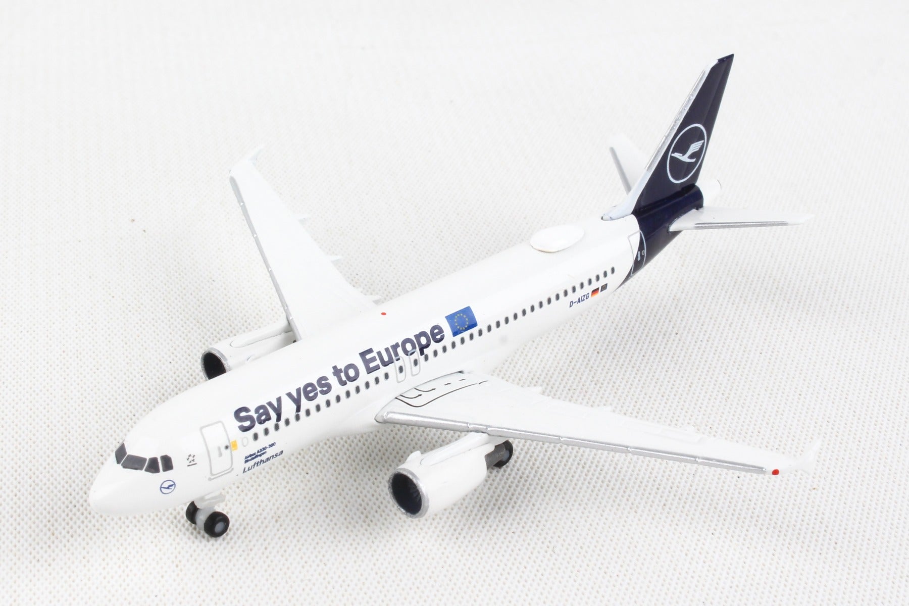 Herpa Wings HE533614 Lufthansa A320 1/500 Say Yes To Europe  New Livery