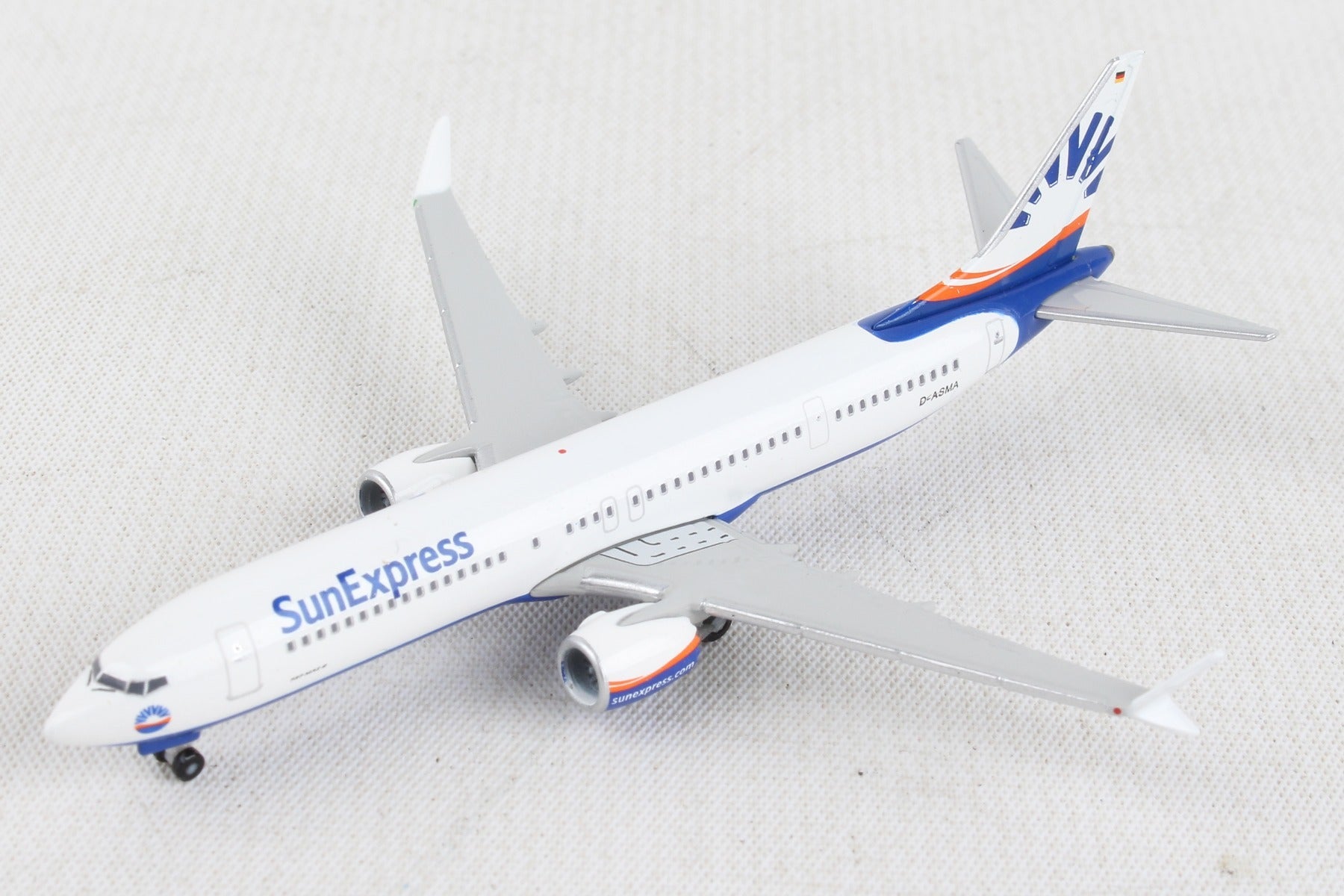 Herpa Wings HE534291 Sun Express 737Max9 1/500
