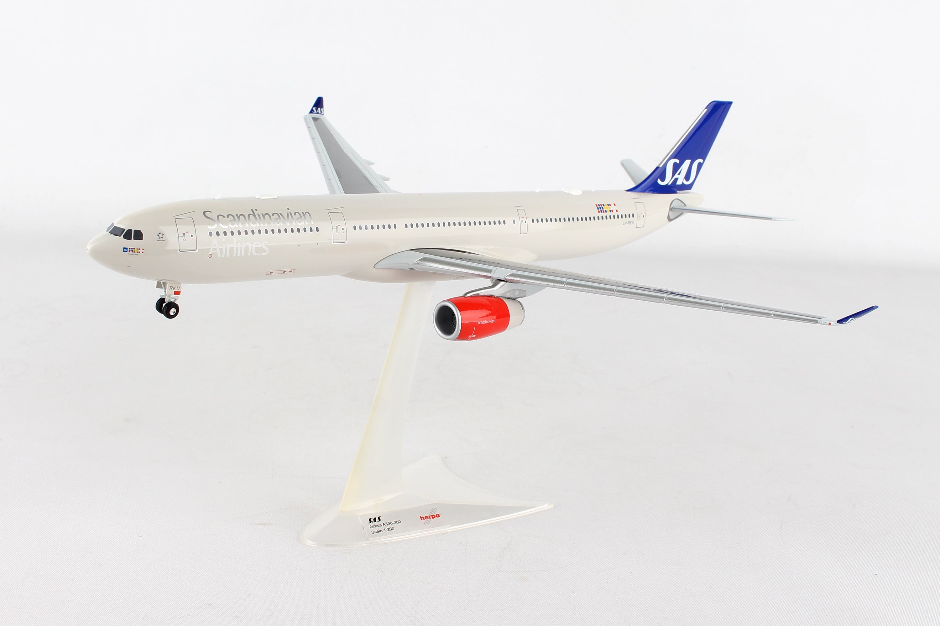 Herpa Wings HE558303 Sas A330-300 1/200 Reg#Ln-Rku Helge Viking