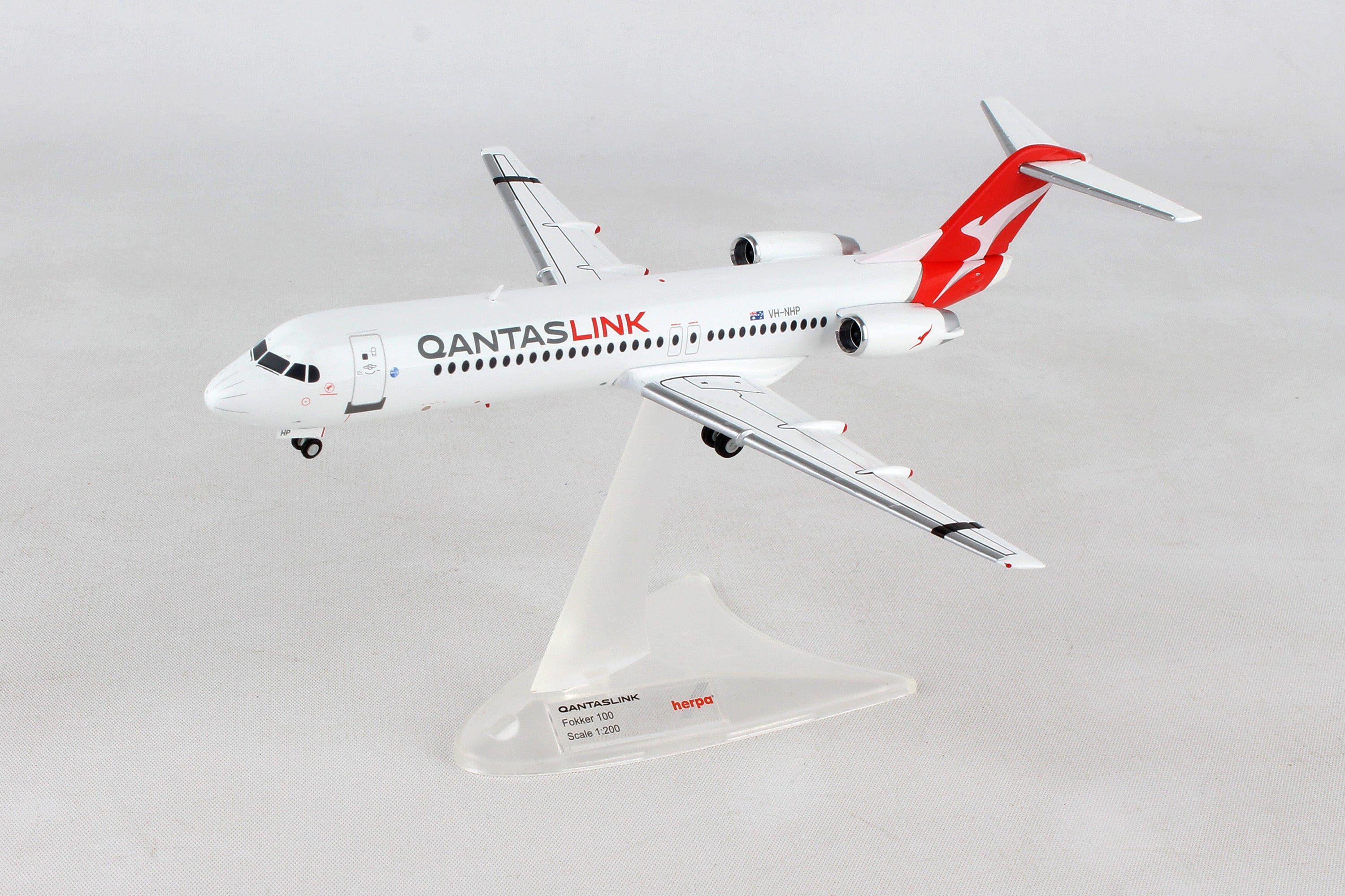 Herpa Wings HE559096 Qantaslink F-100 1/200