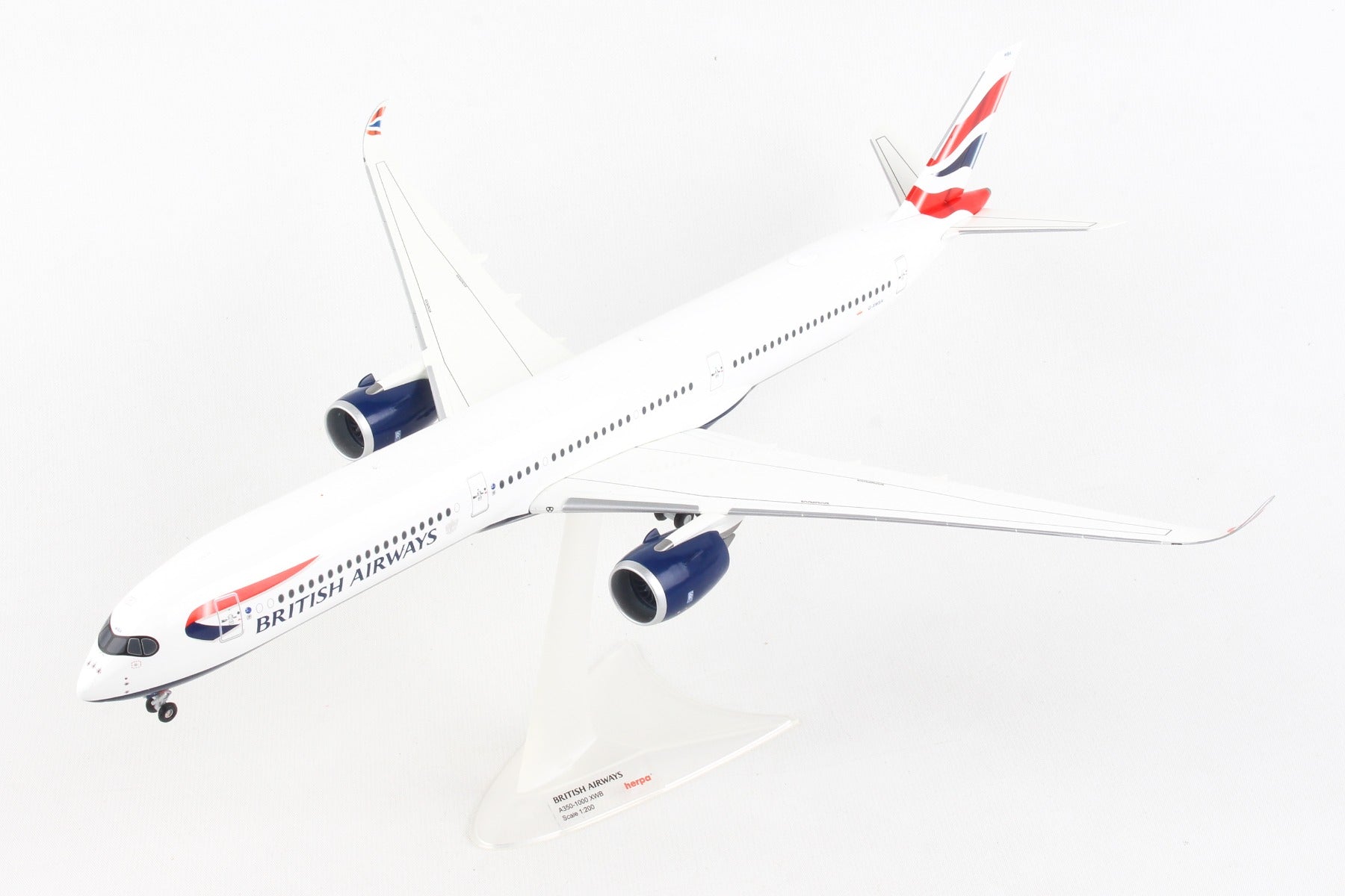 Herpa Wings HE570572 British A350-1000 1/200 Reg#G-Xwba