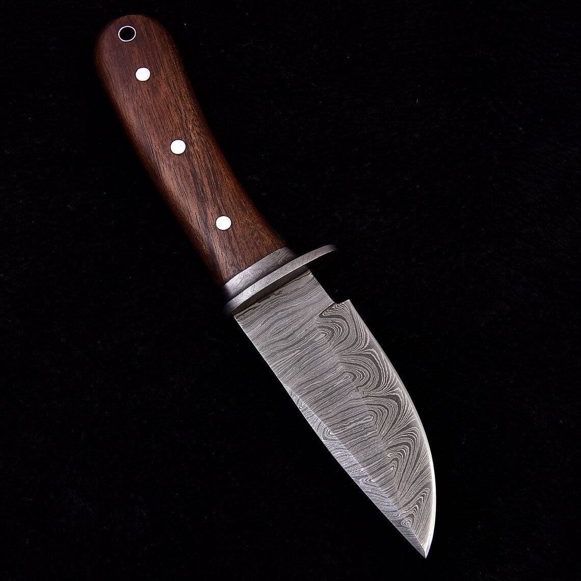 Custom Handmade Damascus Steel Skinning Knife with Walnut Wood Handle, 7.75-inch
