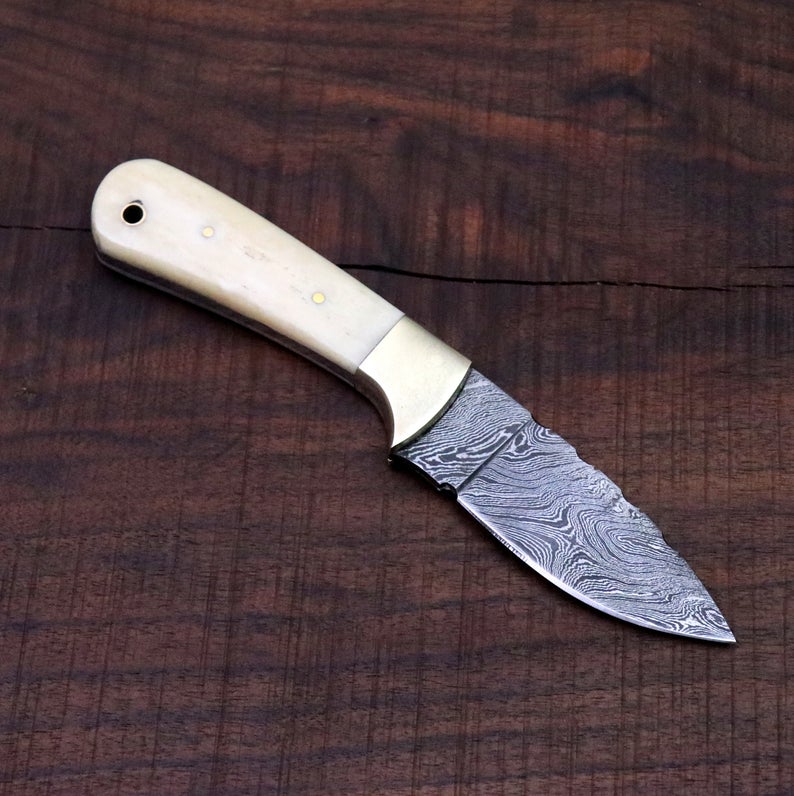 CUSTOM HANDMADE DAMASCUS STEEL SKINNING KNIFE