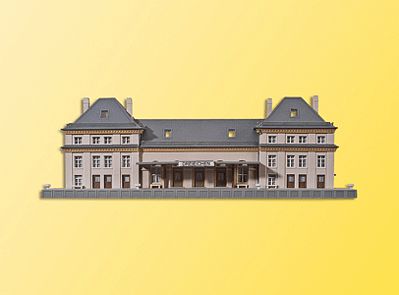 Kibri 36714 Z Scale Dreichen Station -- Kit - 9 x 2-5/8 x 3-3/16"  22.5 x 6.5 x 8cm