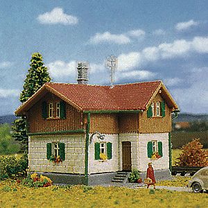 Kibri 37808 N Scale Guardhouse -- 2-9/16 x 2 x 2"  6.5 x 5 x 5cm