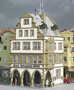 Kibri 38382 HO Scale Publishing House -- 4-11/16 x 4-11/16 x 6-7/8"  12 x 12 x 17.5cm