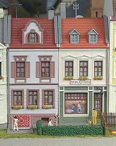 Kibri 38386 HO Scale Chemist Shop -- 5-5/16 x 4-11/16 x 6-1/8"  13.5 x 12 x 15.5cm