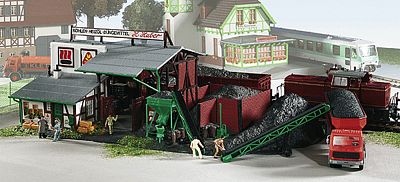 Kibri 38536 HO Scale Coal Building -- 10-5/8 x 5-15/16 x 3-11/16"  27 x 15 x 9.5cm