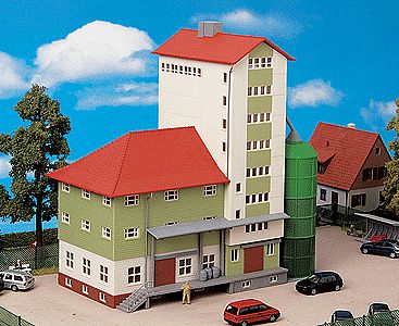 Kibri 39216 HO Scale Flour Mill