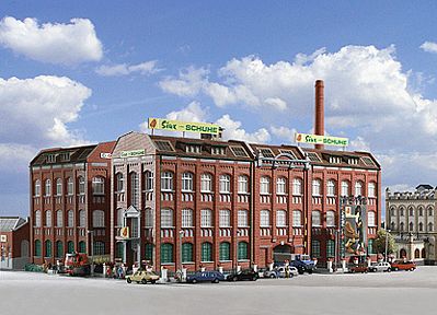 Kibri 39810 HO Scale Siux Shoe Factory -- 23-3/16 x 6-13/16 x 8-13/16"  58 x 17 x 22cm