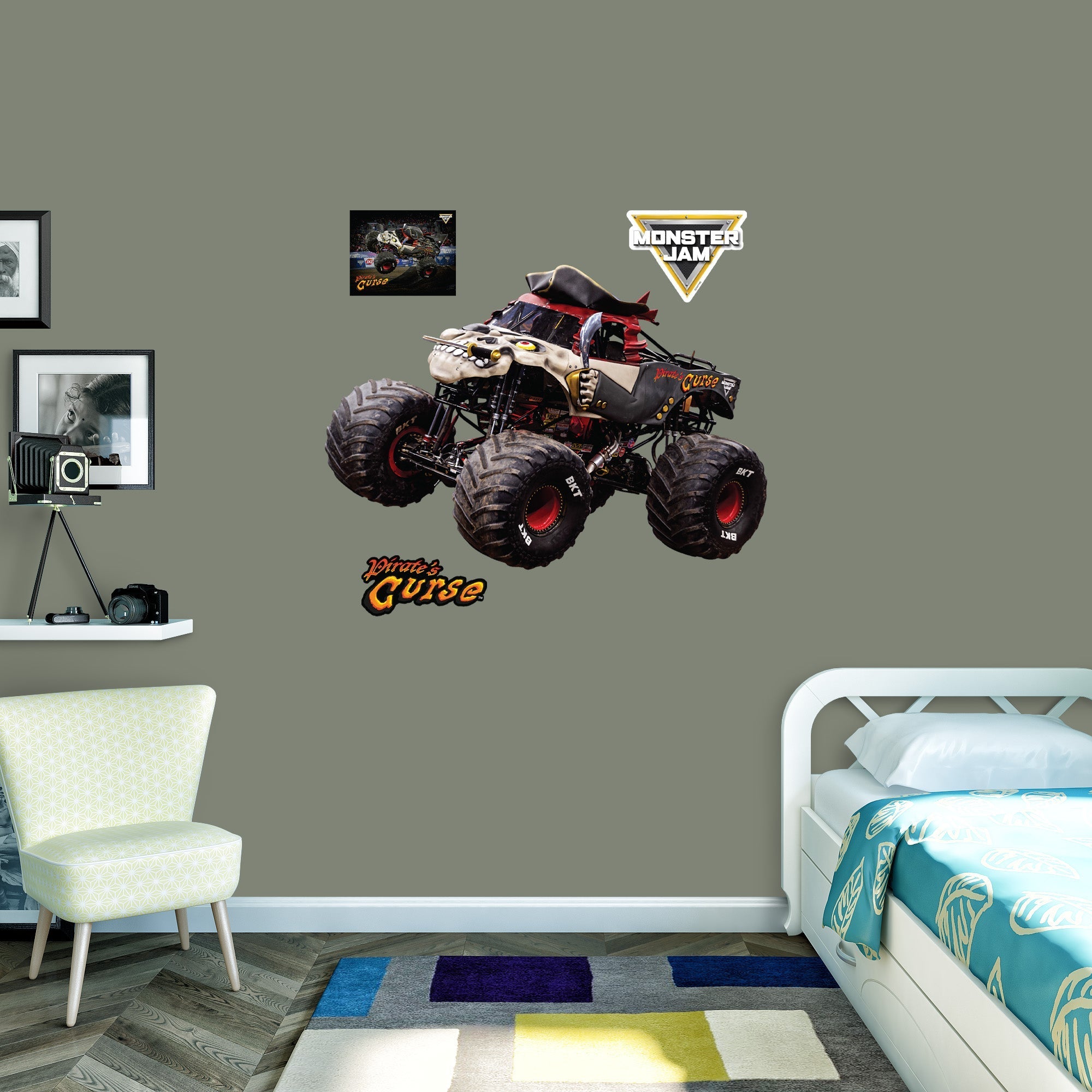 Pirate's Curse - RealBig Character Collection - Official Monster Jam - Reusable Vinyl Wall Decals
