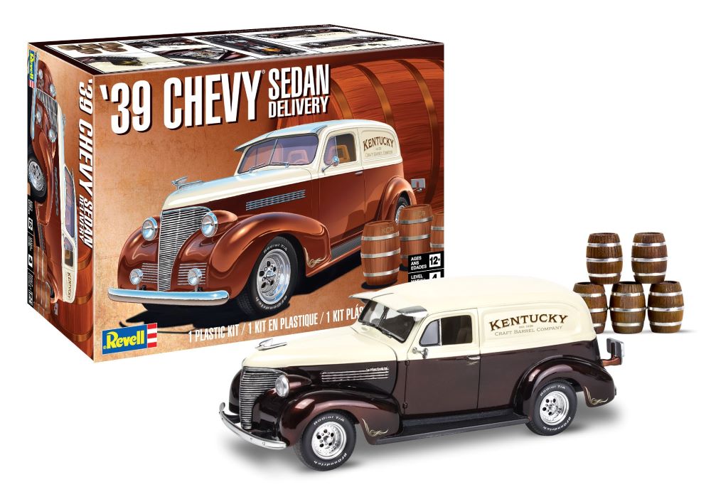Revell 4529 1/24 1939 Chevy Sedan Delivery w/Barrels