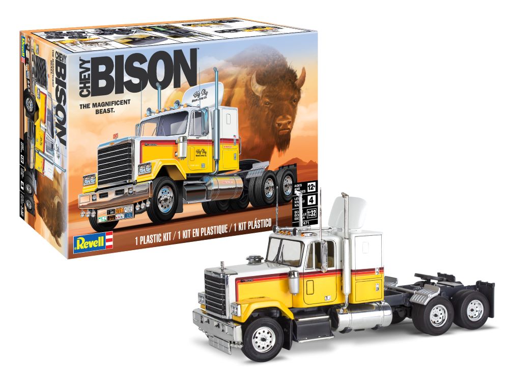 Revell Monogram 7471 1/32 Chevy Bison Tractor Cab w/Sleeper