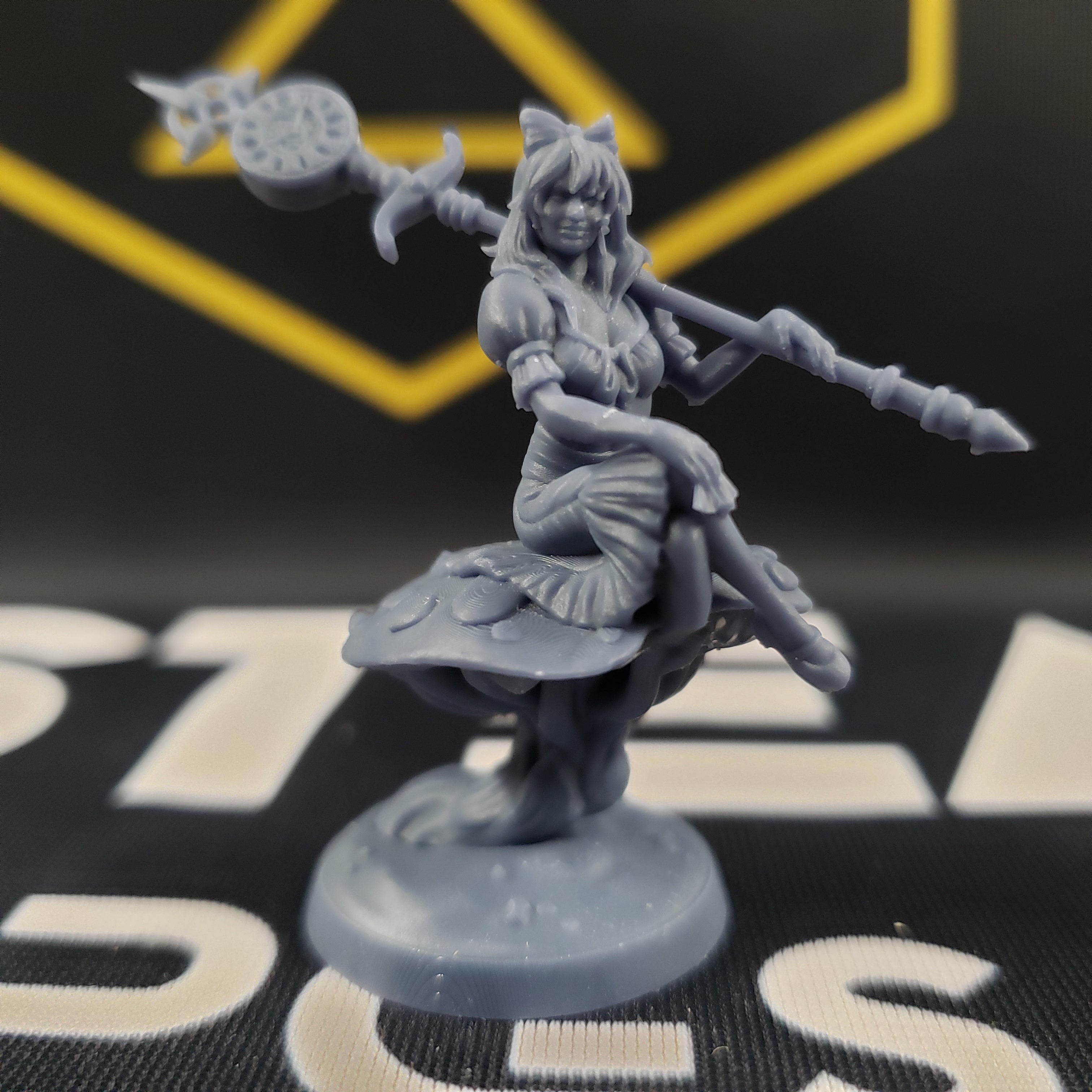 Alicia Wonder (Female Human Mage)