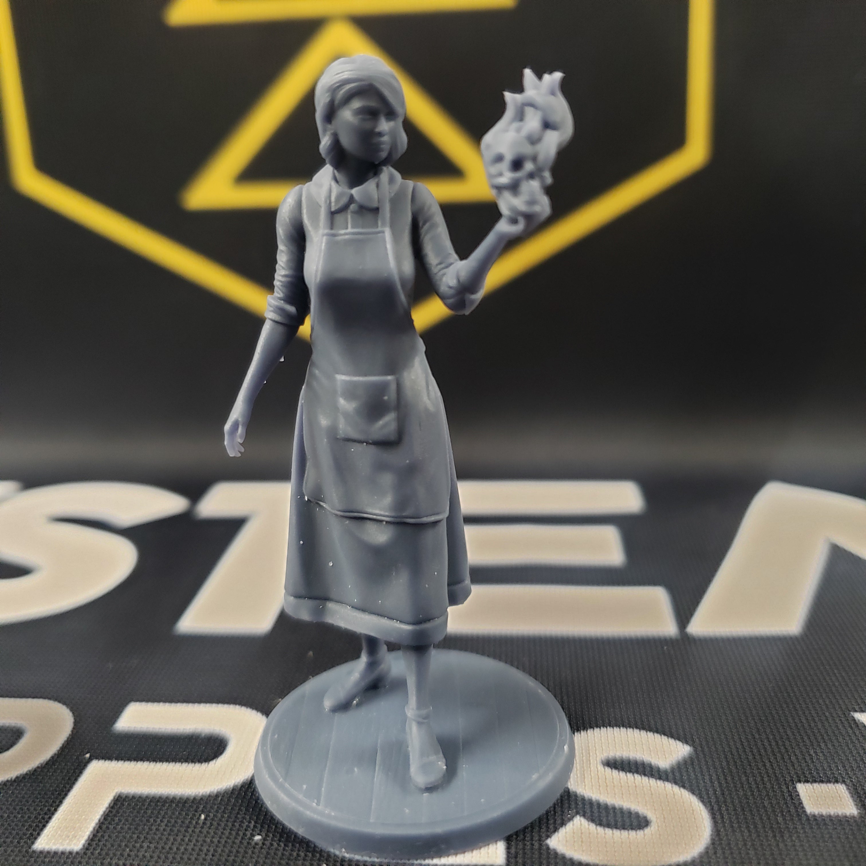 Arkham Compatible Investigator: The Waitress (Agnes Baker)